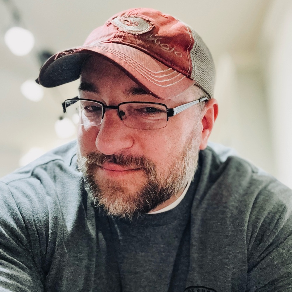 Meet your Posher, Derek